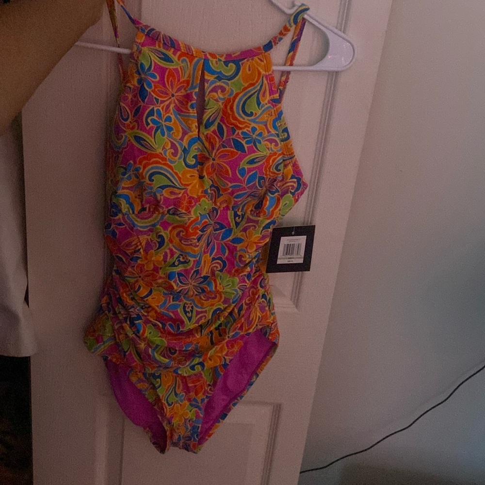 Ellen Tracy Colorful Bathing suit